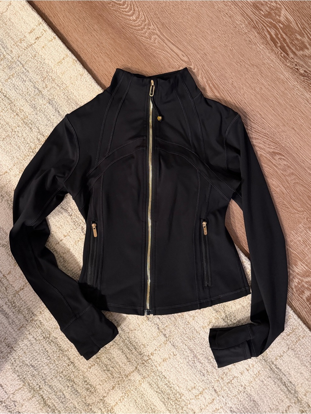 DUPE Nulu cropped jacket